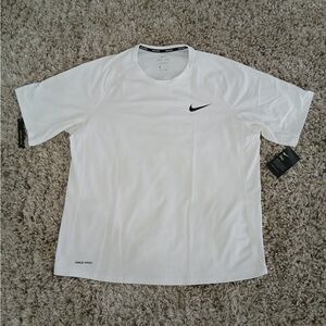 Nike Men's White Pro Tee
